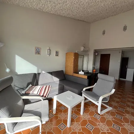 Bahia Dorada エステポナ